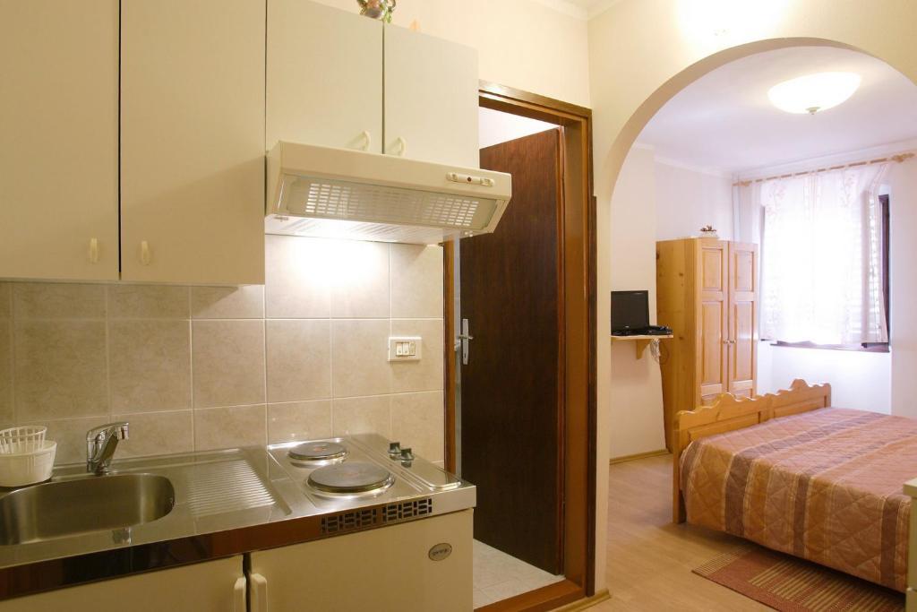 Rooms Sara Grožnjan Camera foto